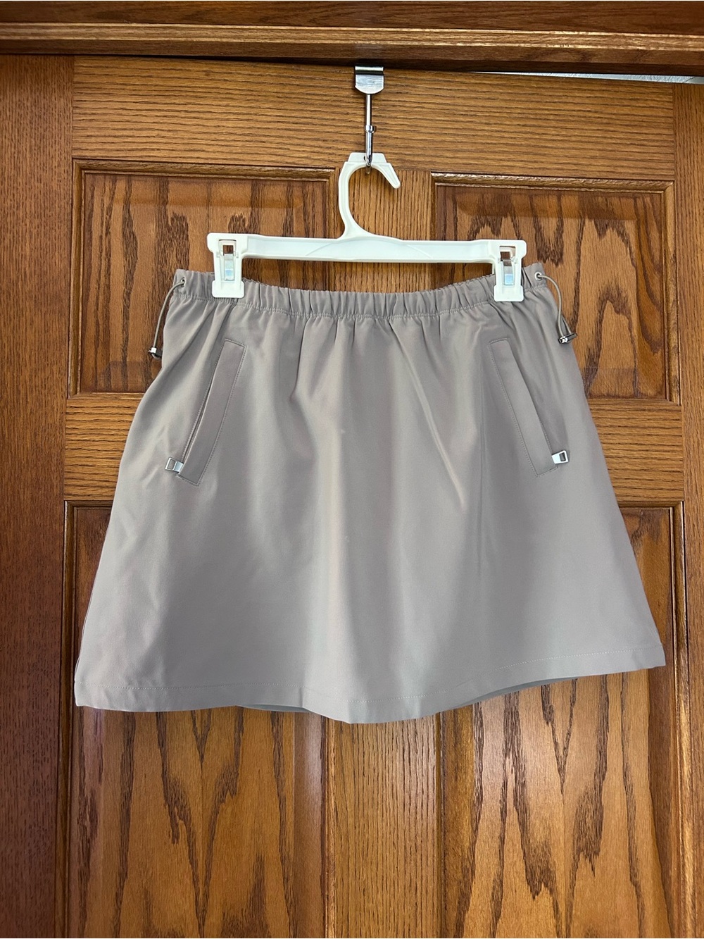 Athleta MVP mid rise skort